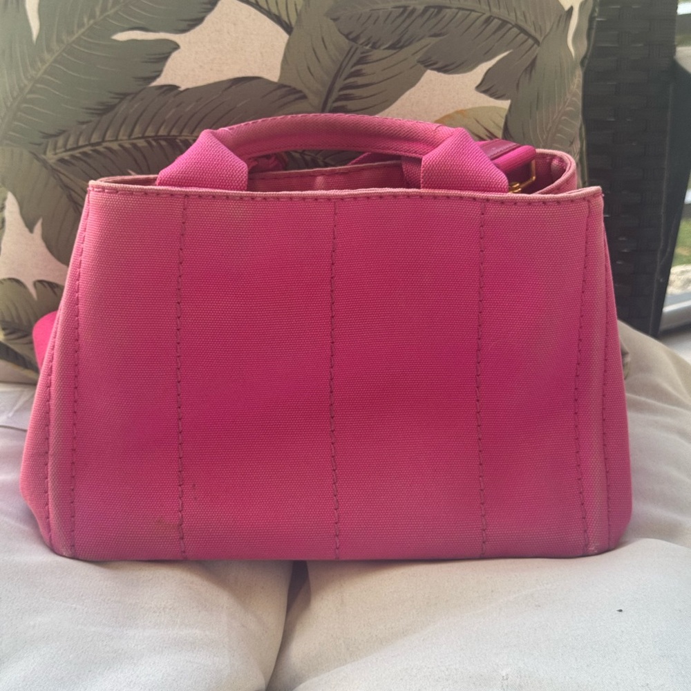 💖 ‼️SALE‼️PRADA’s Perfect Pink Canapa! 💖 - Picture 2 of 7